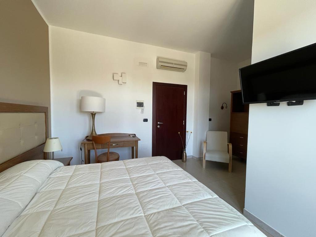 Hotel Posidonia بورتو سيساريو المظهر الخارجي الصورة